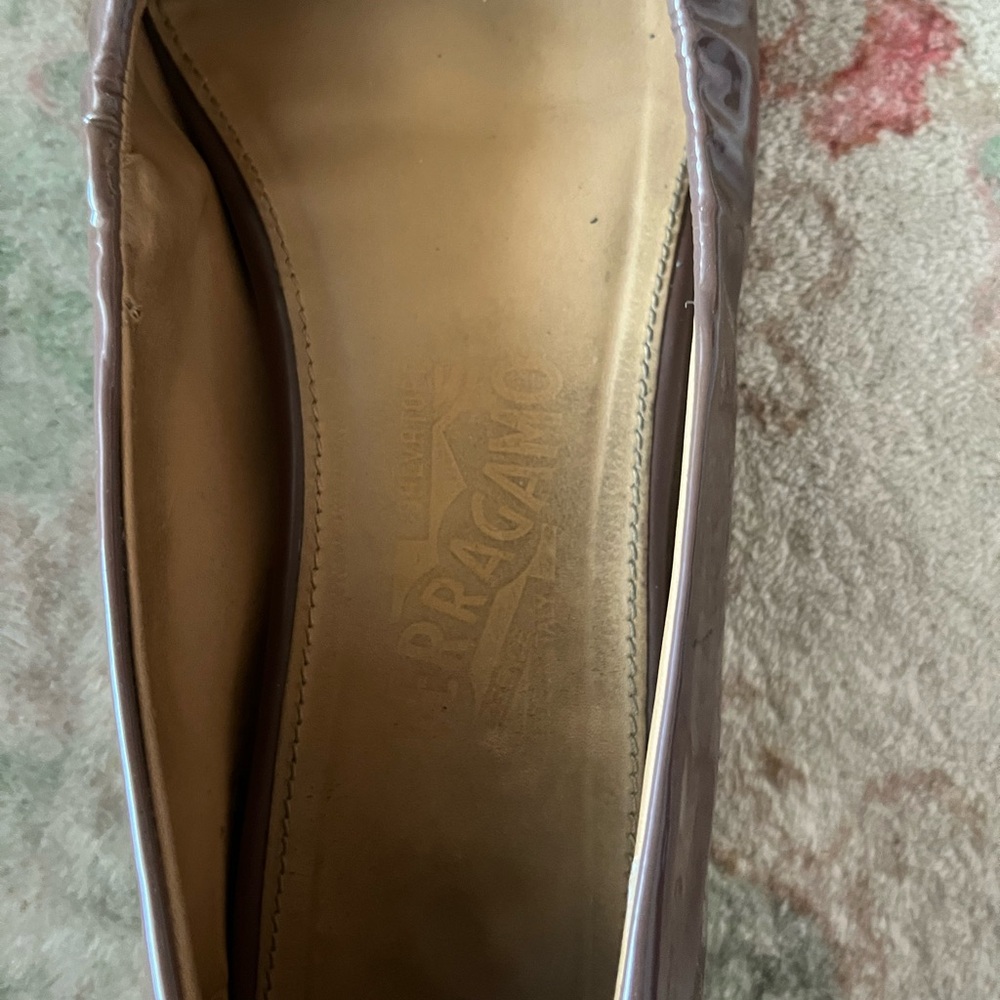 Salvatore Ferragamo Varina Flats – Brown Patent with Gold Buckle (7.5-8 W) - Picture 6 of 10